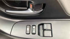 Toyota Yaris 1.5 Hybrid Icon Tech 5dr CVT Hybrid Hatchback